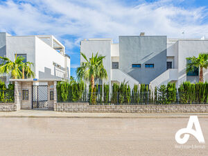 Penthouse for sale in El Raso, Guardamar del Segura 
