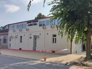 Hotel in the very center of Odzak - 9 units + free equipment