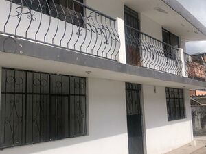 Three-story house for large families with 19 rooms