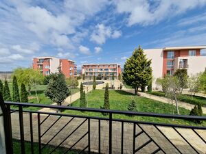 Studio with balcony – Pool and Park Views, Holiday Fort Noks