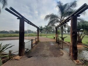6hk Private Estate with 9x Houses and more 