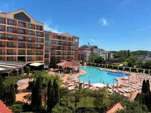 1-Bedroom Apartment with Pool View | Diamant Residence