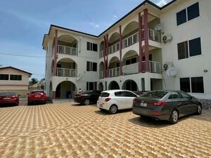 NEAT 2-BEDROOM FLAT TO LET@ADJRINGANOR