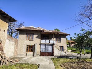 House with Large Garden, Well & Barn Near Polski Trambesh