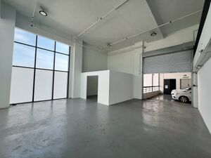 Emhub Kota damansara Shop lot Factory for rent 