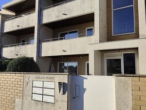 2-bedroom apartment on the ground floor, in Marinhas/Esposen