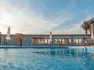 Scandic Resort | Spacious 3-Bedroom Apartment with Sea view