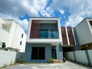 MODERN4-BEDROOM TOWNHOME FOR SALE@ EAST LEGON