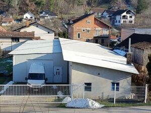 Hall, warehouse, storage facilities for rent