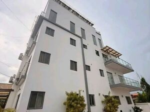 LUXURY FURNISHED 2-BEDROOM APARTMENT TO LET@ OSU