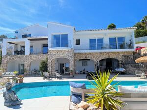Superb villa with panoramic sea views for sale in Javea