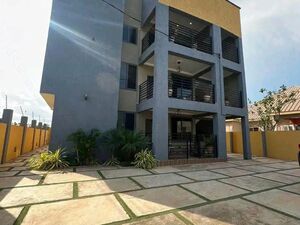 EXECUTIVE 2-BEDROOM APARTMENT TO LET@ EAST LEGON HILL