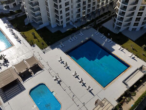 Sea View Studio with Private Beach- Scandic Resort, Arabia