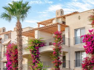 2BR Apartment with private garden 60sqm