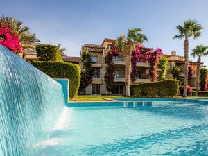 Studio in sahl hasheesh Pool view