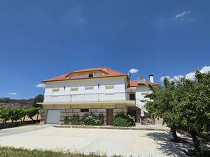 Detached 3+2 house in Trancoso