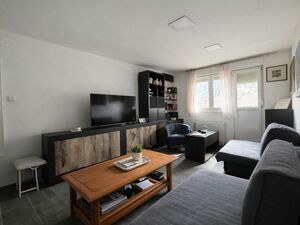 Apartment for sale in Karaburma, 62 m2