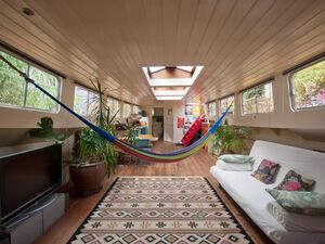 Authentic Ship,Green and Quiet Canal in Center of Amsterdam