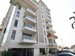 LUXURIUS 3-BEDROOM APARTMENT TO LET@ AIRPORT RESIDENTIAL ARE