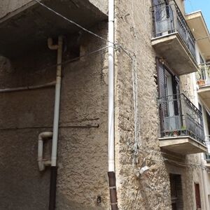 sh 467, town house, Caccamo, Sicily