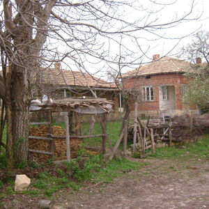 Two houses with plot of land situated 80 km from the seaside