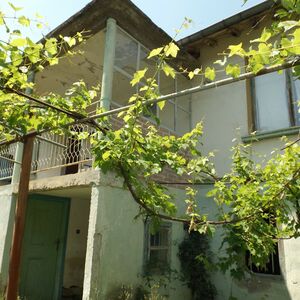 Old country house with barn & big yard near forest & rivers