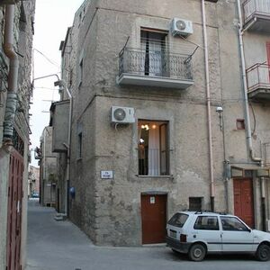 Historic Townhouse in Sicily - Casa Barone Bivona