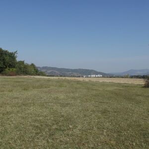 Spacious plot of regulated land with nice view near spa town