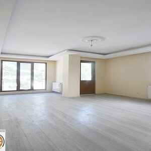 2+1 apartment for sale in Beylikduzu Istanbul