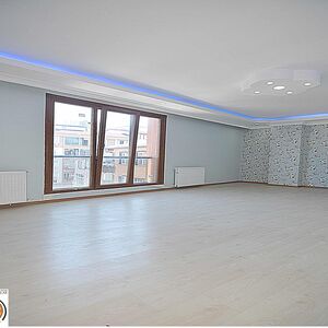 2+1 apartment for sale in Istanbul