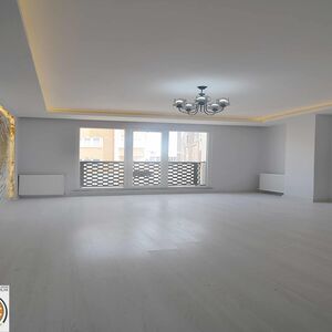 Elegent 2+1 apartment for sale in Beylikduzu Istanbul