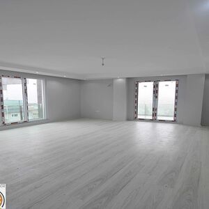 Sea view 4+2 Duplex apartment for sale inBeylikduzu Istanbul
