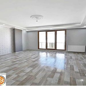 3+2 Duplex apartment for sale in Beylikduzu Istanbul