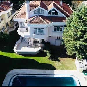 Sea View 5+2 Villa for sale in beautiful area of Istanbul