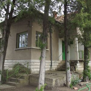 Country house with annex and big garden 30 km from Vratsa,BG