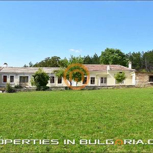 Spacious country house perfect for winetasting & eco-tourism