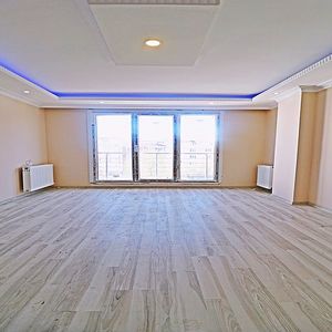 2+1 Apartment For Sale In Istanbul
