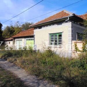 Rural Bulgarian home in a village with spa and mineral water