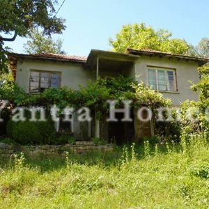Nice house located at the heart of the Tryavna Balkan