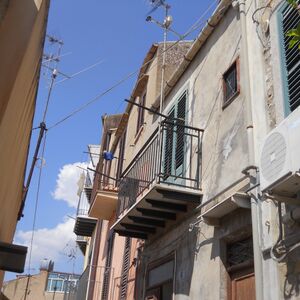 sh 675 town house, Caccamo, Sicily