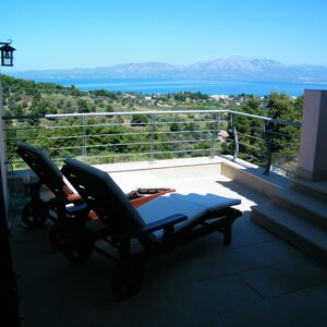 In 7500m2 Yard SeaSide Furnished 500m2 Mansion in Athens