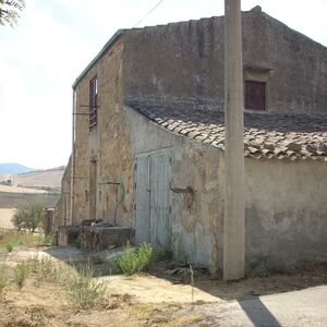 sh 700, villa, Caccamo, Sicily