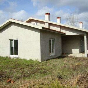 UNFINISHED T3 HOUSE IN COJA, Arganil