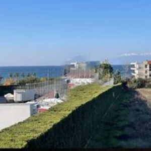 Land parcel with sea view for sale