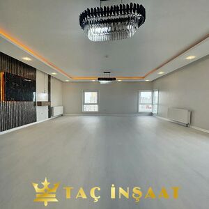 SPACIOUS FLAT IN CENTER OF EUROPEAN ISTANBUL 2 BEDROOMS 