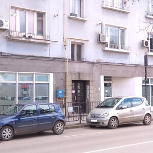 Business area with great location near city center for rent