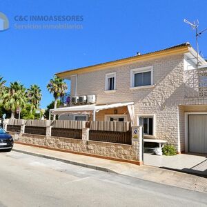 Ref: SP150 Big village house of 6 bedrooms and 200 sqm built