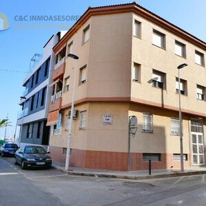 Ref: SP156 2 Bedroom apartment with garage and storage room 