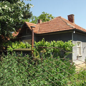 House For Sale in the countryside Area: 3000 m2 Living area: