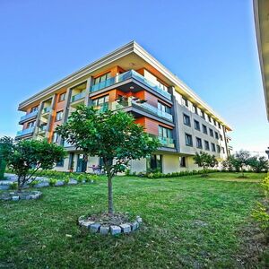 3+1 Compound Apartment For Sale In Beylikduzu Istanbul